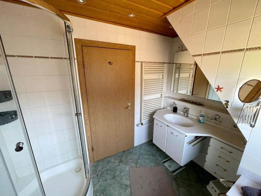 Dein Idyllisches Zuhause Auf Zeit In Norderstedt Apartment ภายนอก รูปภาพ